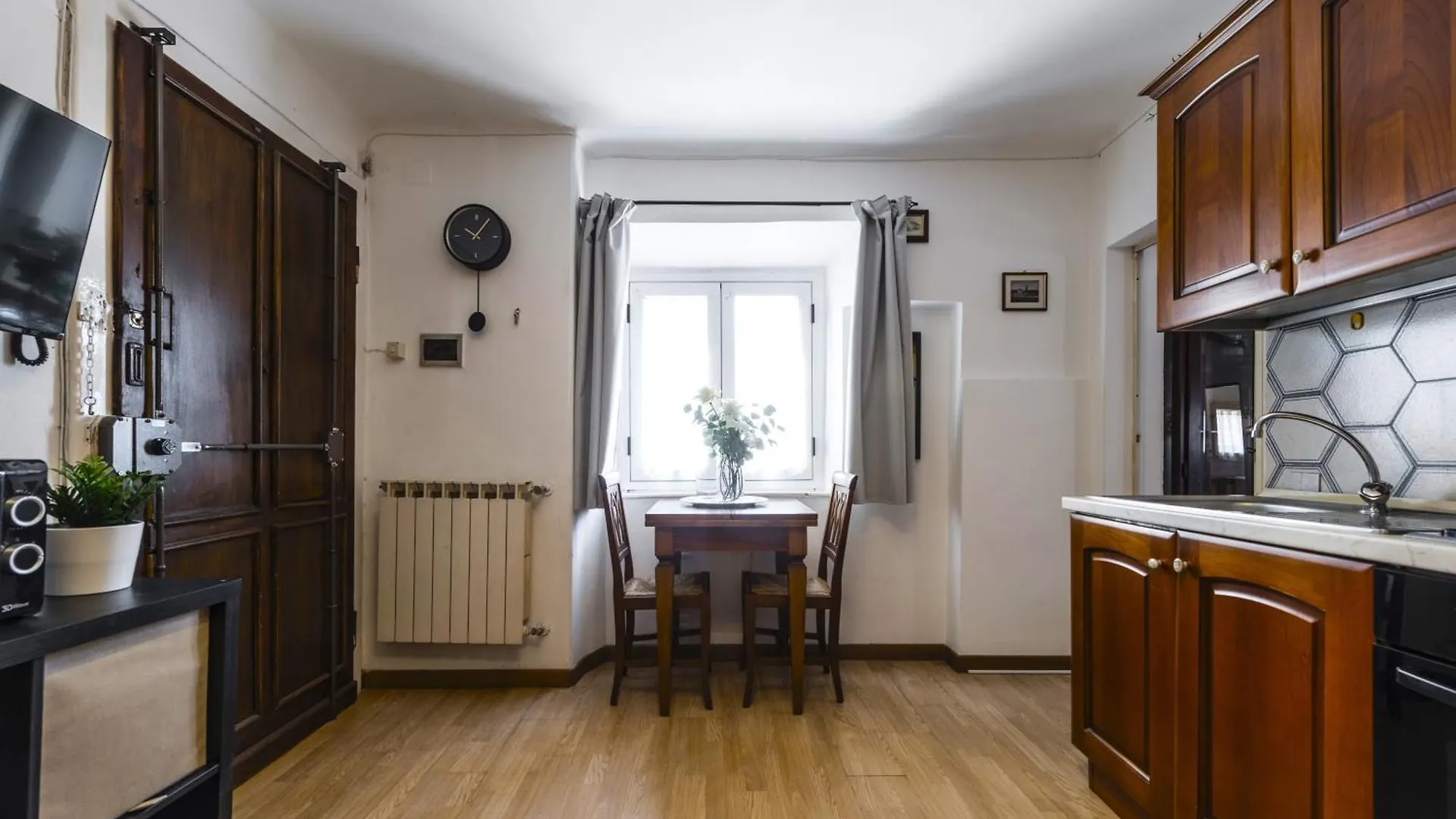 Hostly - La Spina Suite Apartment Pise