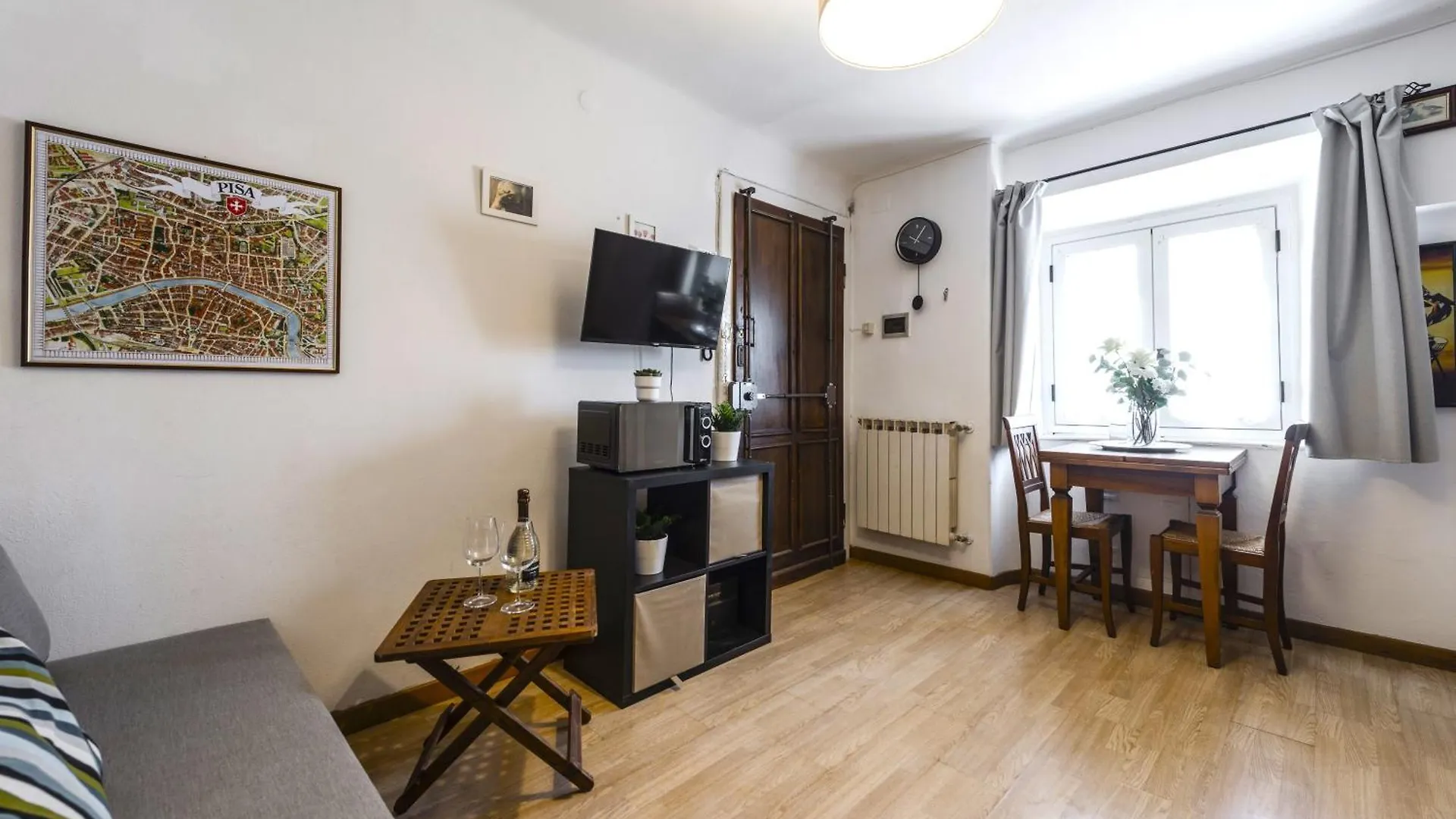 Hostly - La Spina Suite Apartment Pise