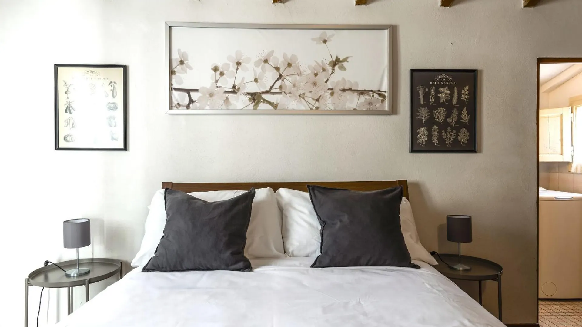 Hostly - La Spina Suite Apartment Pise 0*,